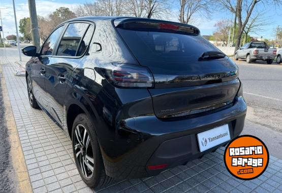 Autos - Peugeot 208 ALLURE PACK 2025 Nafta 6500Km - En Venta