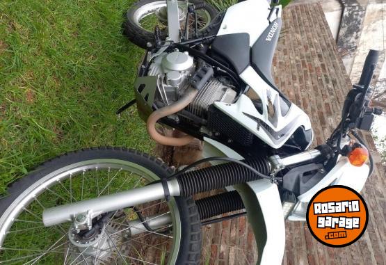 Motos - Honda Xr 250 tornado 2017 Nafta 26000Km - En Venta