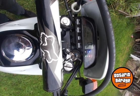 Motos - Honda Xr 250 tornado 2017 Nafta 26000Km - En Venta