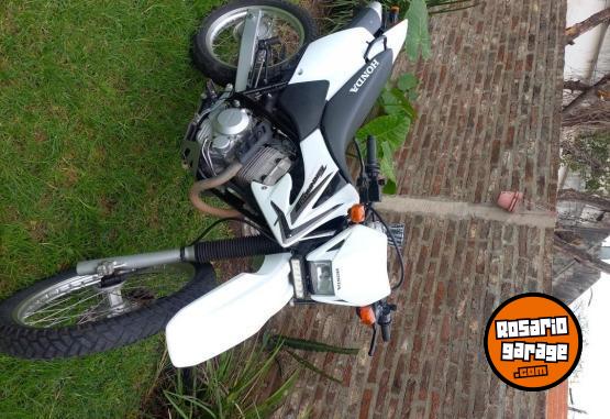 Motos - Honda Xr 250 tornado 2017 Nafta 26000Km - En Venta