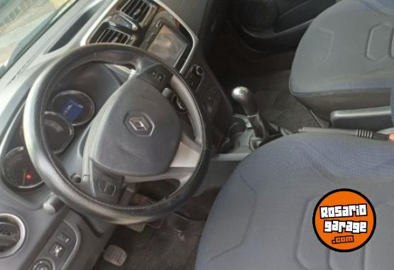 Autos - Renault sandero privilege 2016 GNC 115000Km - En Venta