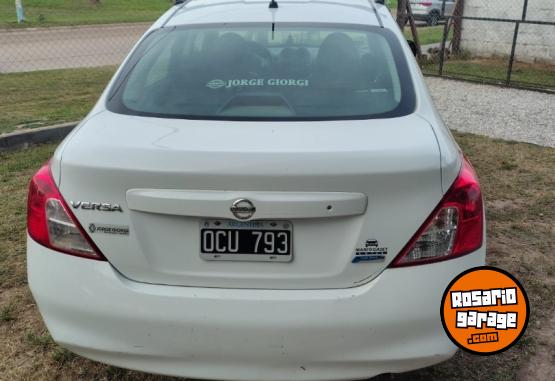 Autos - Nissan VERSA 2014 Nafta 86000Km - En Venta