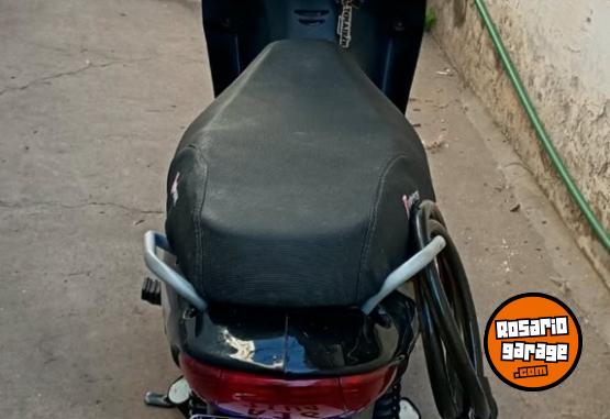 Motos - Motomel Blitz 2022 Nafta 13000Km - En Venta
