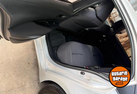 Autos - Toyota Corolla XLI cvt 2022 Nafta 85000Km - En Venta