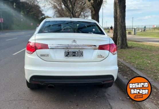 Autos - Citroen C4 LOUNGE HDI TENDENCE 2025 Diesel 261000Km - En Venta