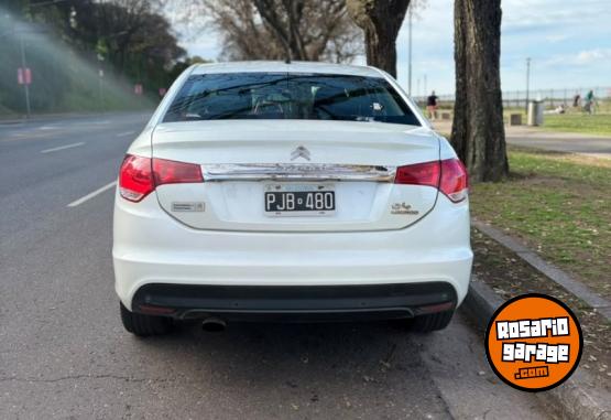 Autos - Citroen C4 LOUNGE HDI TENDENCE 2025 Diesel 261000Km - En Venta