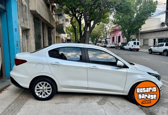 Autos - Fiat Cronos Drive 1.3 MT 2021 GNC 120000Km - En Venta