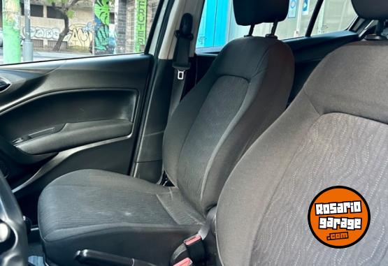 Autos - Fiat Cronos Drive 1.3 MT 2021 GNC 120000Km - En Venta