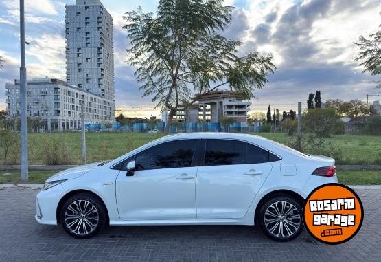 Autos - Toyota Corolla seg HEV 2022 Electrico / Hibrido 67000Km - En Venta