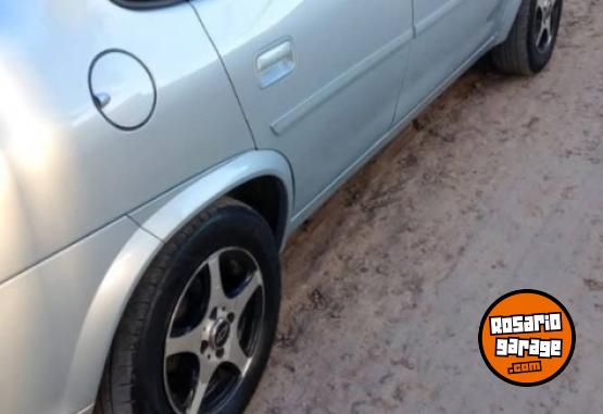Autos - Chevrolet Corsa 2011 GNC 240000Km - En Venta