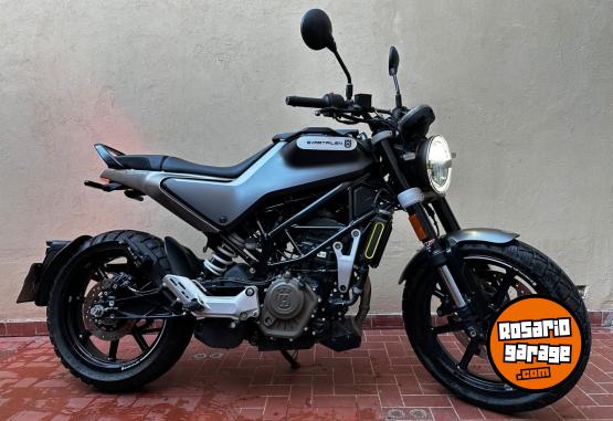 Motos - Husqvarna svartpilen 200 2022 Nafta 10000Km - En Venta