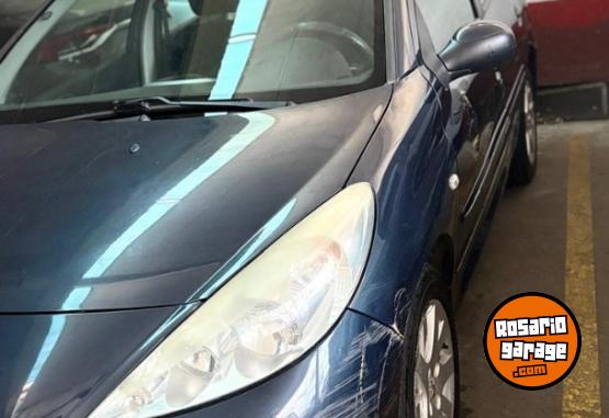 Autos - Peugeot 207 compact xs 2011 Nafta 150000Km - En Venta