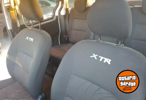 Utilitarios - Citroen Berlingo xtr 2015 Nafta 68000Km - En Venta