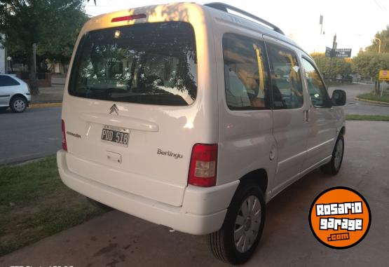 Utilitarios - Citroen Berlingo xtr 2015 Nafta 68000Km - En Venta