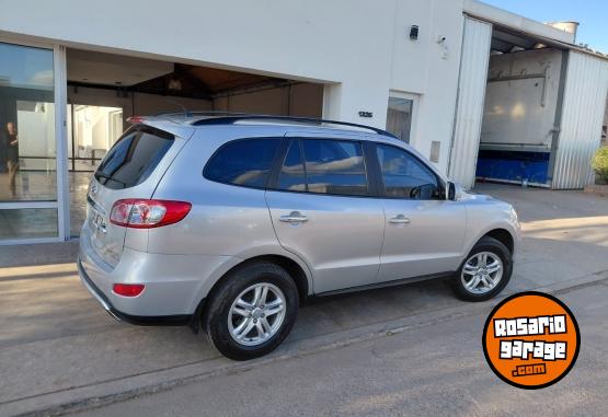 Camionetas - Hyundai Santa Fe 2012 Nafta 230000Km - En Venta