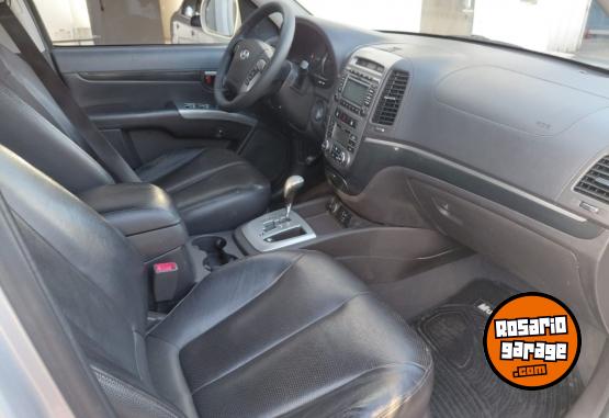 Camionetas - Hyundai Santa Fe 2012 Nafta 230000Km - En Venta