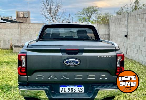 Camionetas - Ford Ranger V6 LTD Plus 2024 Diesel 42000Km - En Venta