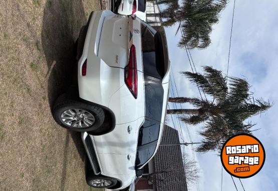 Camionetas - Toyota SW4 4x4 SRX 2.8 AT 7A 2023 Diesel 105000Km - En Venta
