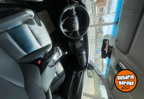 Camionetas - Toyota SW4 4x4 SRX 2.8 AT 7A 2023 Diesel 105000Km - En Venta