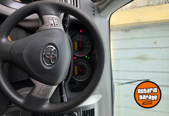 Autos - Toyota Corolla 2010 Nafta 260000Km - En Venta