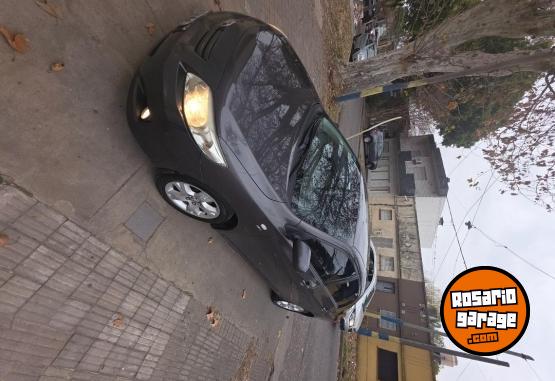 Autos - Toyota Corolla 2010 Nafta 260000Km - En Venta