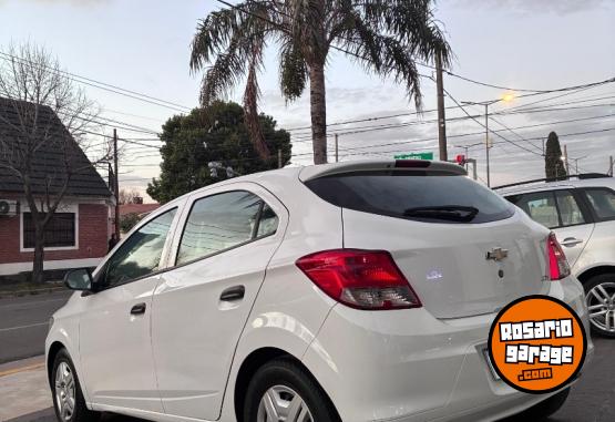 Autos - Chevrolet Onix Joy LS 2018 Nafta 95000Km - En Venta