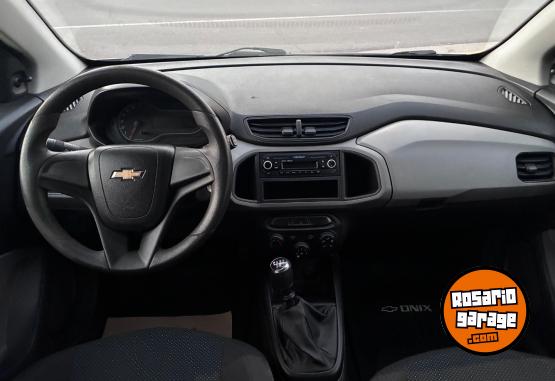 Autos - Chevrolet Onix Joy LS 2018 Nafta 95000Km - En Venta