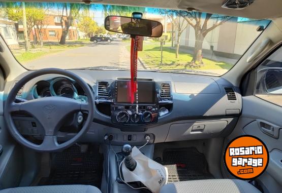 Camionetas - Toyota Hilux 2011 Diesel 400000Km - En Venta