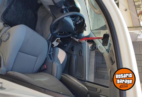 Camionetas - Toyota Hilux 2011 Diesel 400000Km - En Venta