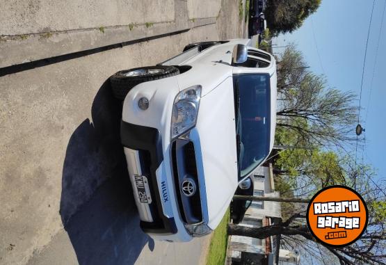 Camionetas - Toyota Hilux 2011 Diesel 400000Km - En Venta