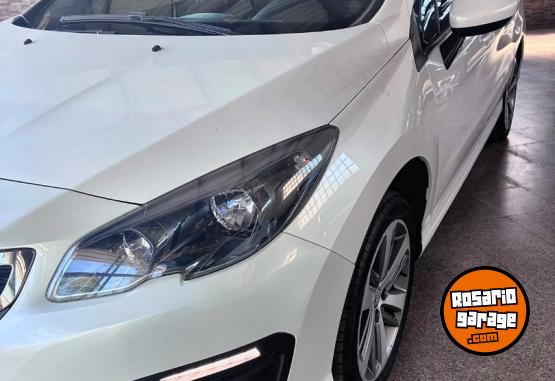 Autos - Peugeot 308 Allure Pack HDI 2019 Diesel 155000Km - En Venta
