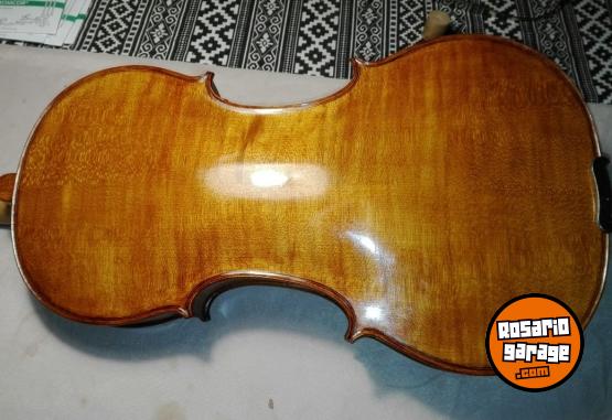 Instrumentos Musicales - Viol�n 4/4 de autor con arco y estuche. - En Venta