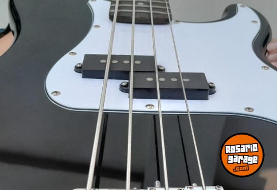 Instrumentos Musicales - Bajo Midland + Funda + Correa - En Venta