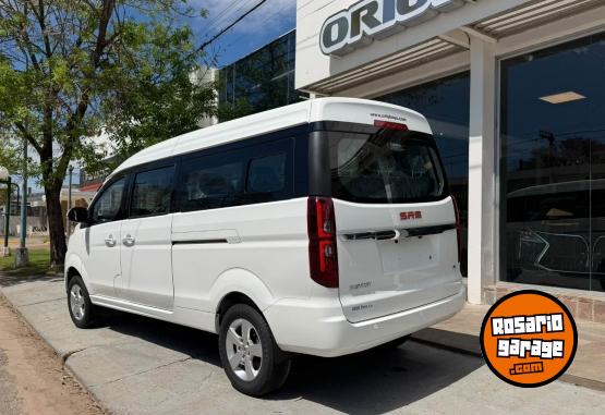 Utilitarios - Shineray SRM M7 2.0 Nafta 11 asien 2026 Nafta 0Km - En Venta