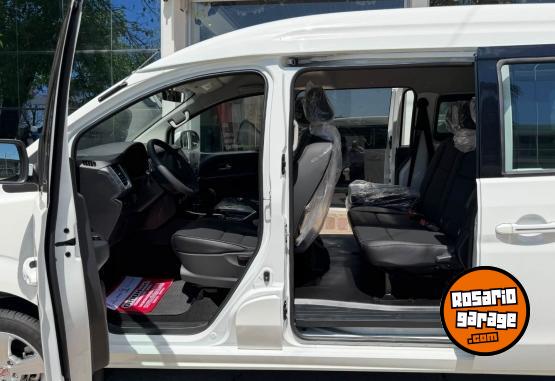 Utilitarios - Shineray SRM M7 2.0 Nafta 11 asien 2026 Nafta 0Km - En Venta