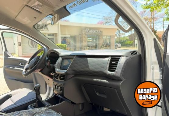 Utilitarios - Shineray SRM M7 2.0 Nafta 11 asien 2026 Nafta 0Km - En Venta