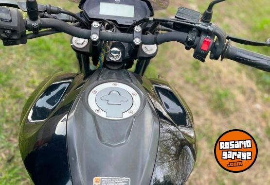 Motos - Yamaha FZ25 2020 Nafta 42300Km - En Venta
