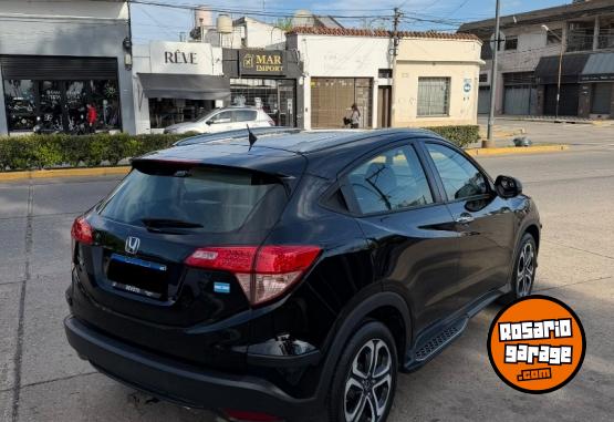 Autos - Honda HRV 2018 Nafta 115000Km - En Venta