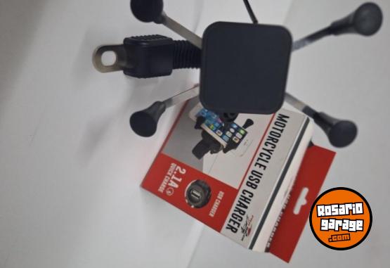 Accesorios para Motos - SOPORTE PARA CELULAR CON USB - En Venta