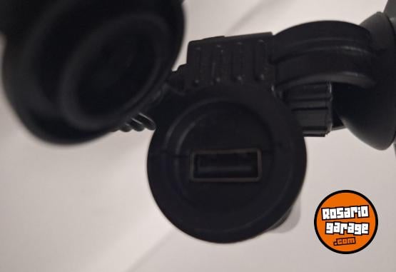 Accesorios para Motos - SOPORTE PARA CELULAR CON USB - En Venta