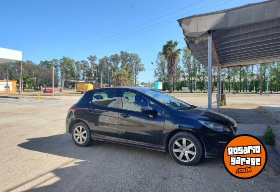 Autos - Peugeot 308 2016 Nafta 121000Km - En Venta