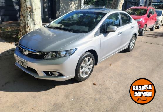 Autos - Honda Civic 2015 Nafta 121000Km - En Venta