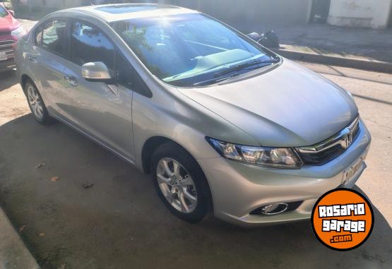 Autos - Honda Civic 2015 Nafta 121000Km - En Venta