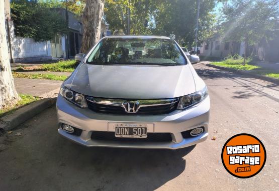 Autos - Honda Civic 2015 Nafta 121000Km - En Venta
