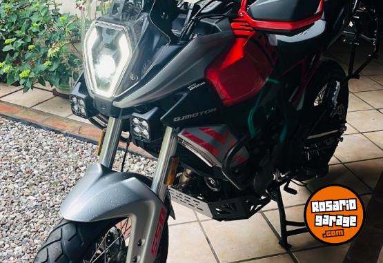Motos - Qj Motor QJ SRT 550 SX 2025 Nafta 1500Km - En Venta