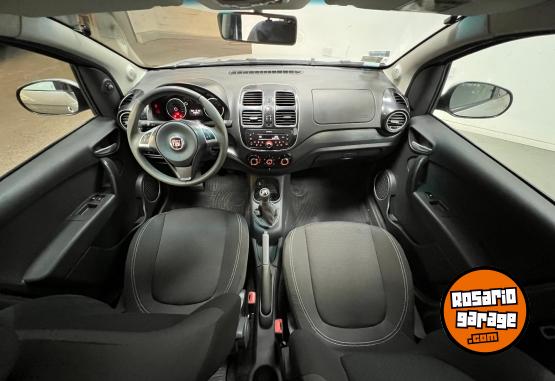 Autos - Fiat GRAND SIENA ATTRACTIVE 1. 2016 Nafta 29049Km - En Venta