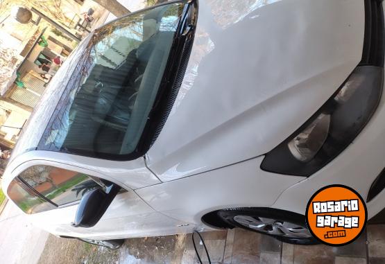 Autos - Volkswagen Gol trend 2015 Nafta 147000Km - En Venta