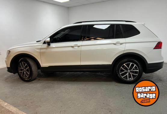 Autos - Volkswagen TIGUAN TRENDLINE 250 TSI 2022 Nafta 69139Km - En Venta