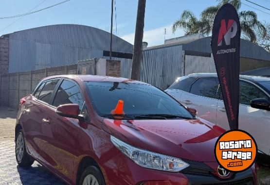 Autos - Toyota Yaris xs 2024 Nafta 25000Km - En Venta