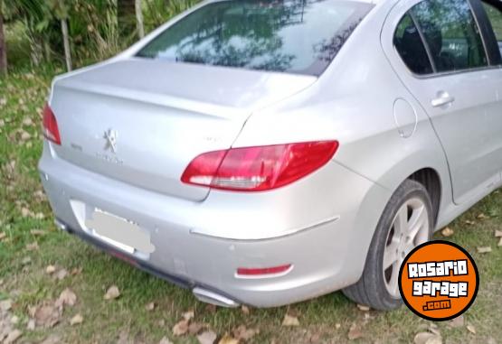 Autos - Peugeot 408 feline 2013 Diesel 280000Km - En Venta
